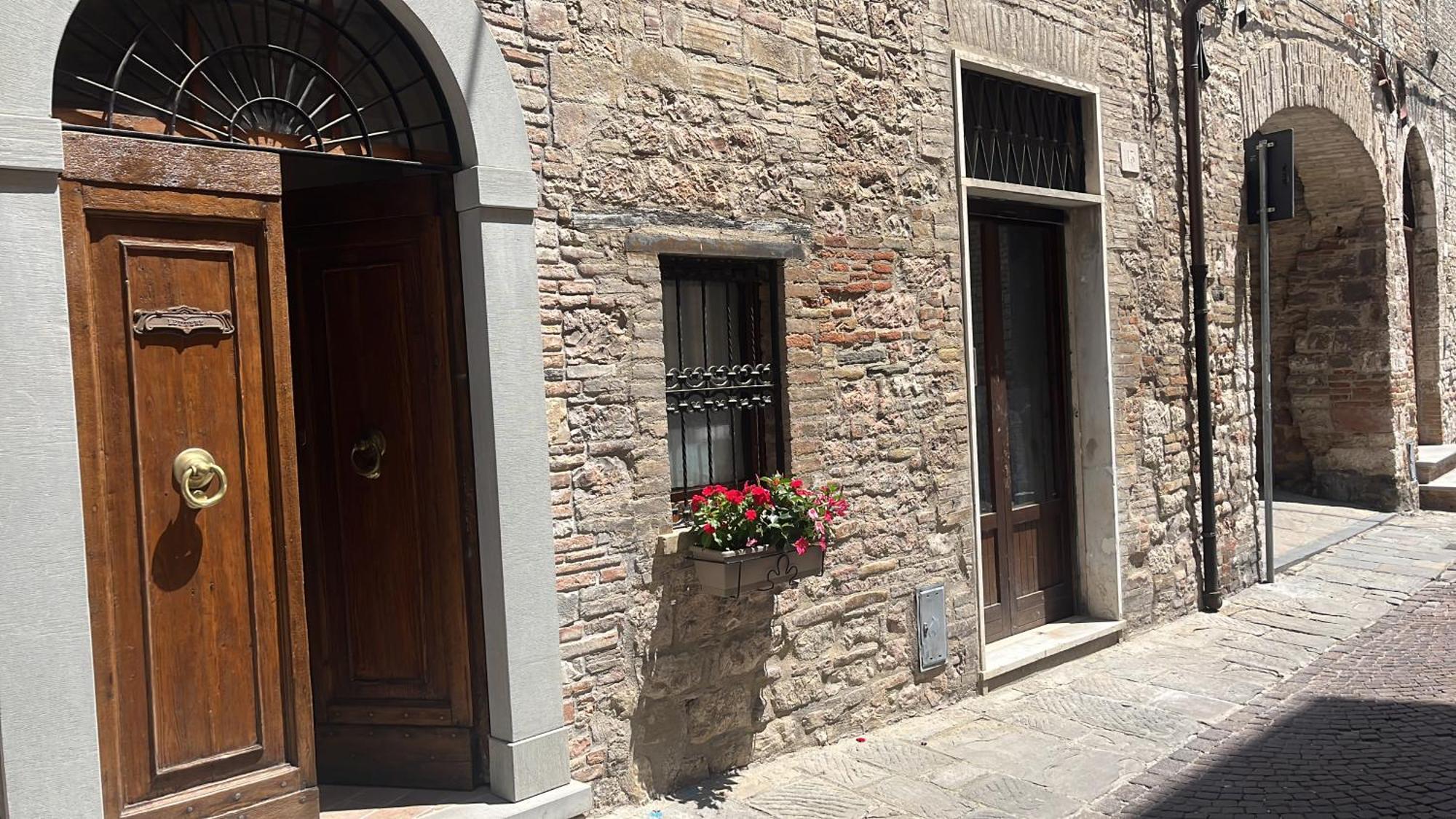 L'Inferno Di Dante Gubbio Exterior foto