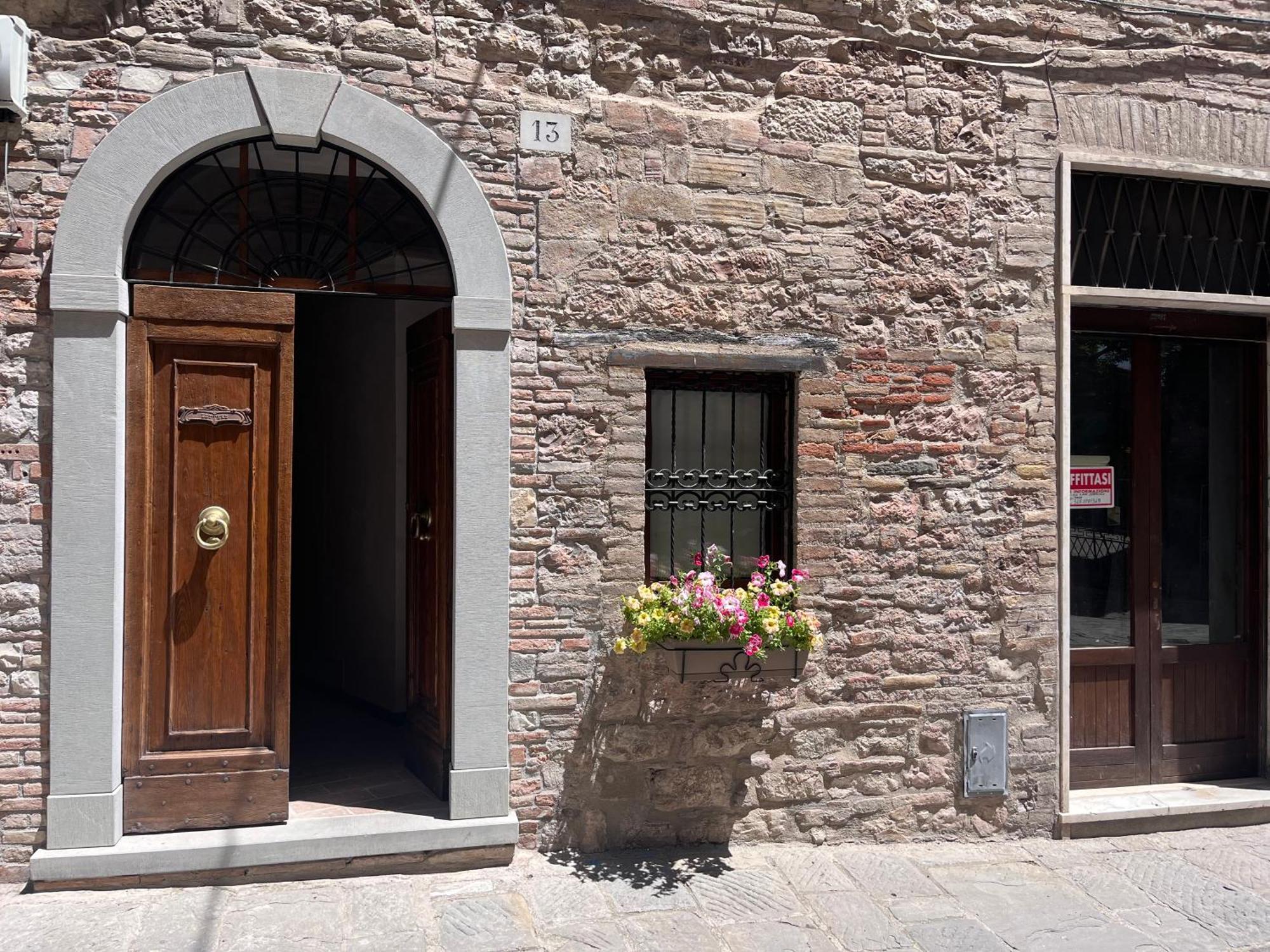 L'Inferno Di Dante Gubbio Exterior foto